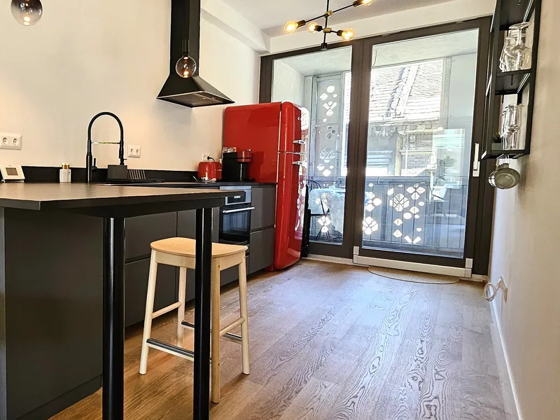1066 Budapest 6. kerület - Hatalmas terasz, új építésű Penthouse a belvárosban!