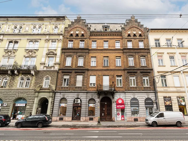 Igényesen felújított lakás, AIRBNB opcióval, teljesen bútorozva eladó!