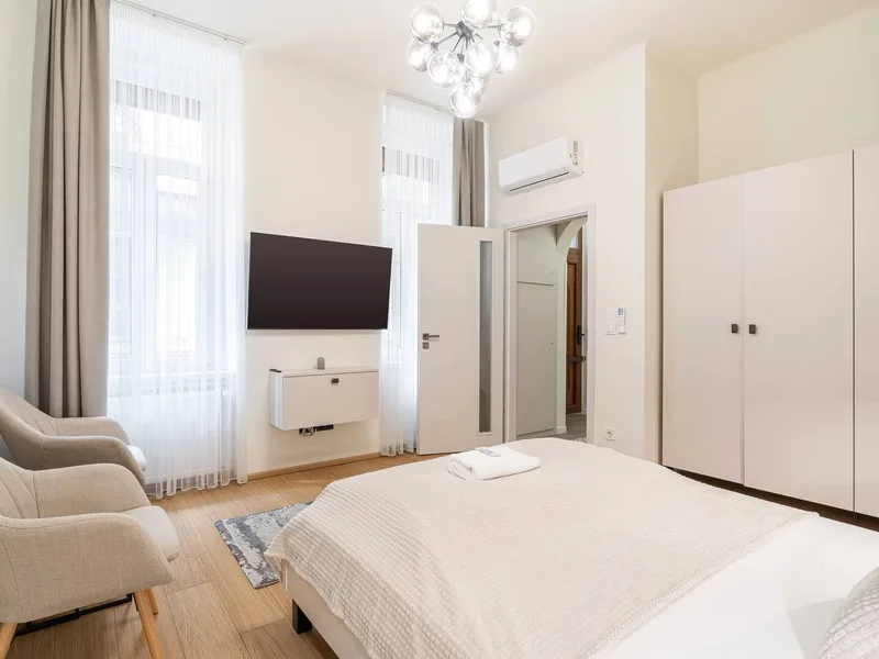 Igényesen felújított lakás, AIRBNB opcióval, teljesen bútorozva eladó!