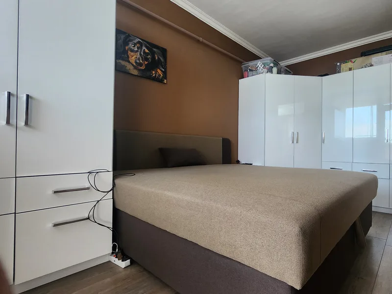 Eladó kiváló elhelyezkedésű panorámás panel lakás!