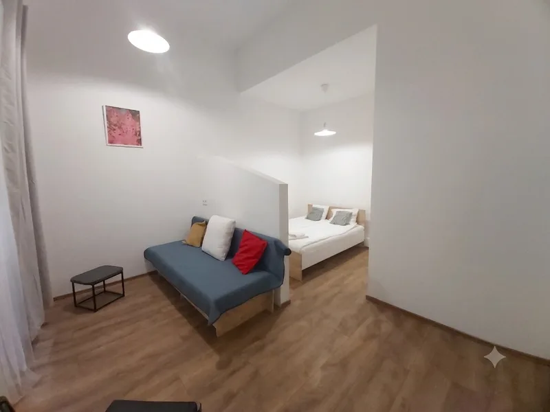 BEFEKTETŐK FIGYELEM, 2 LAKÁS 1 ÁRÁÉRT!