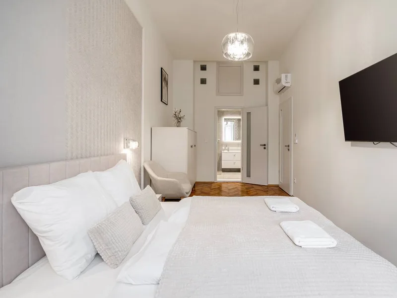 Igényesen felújított lakás, AIRBNB opcióval, teljesen bútorozva eladó!